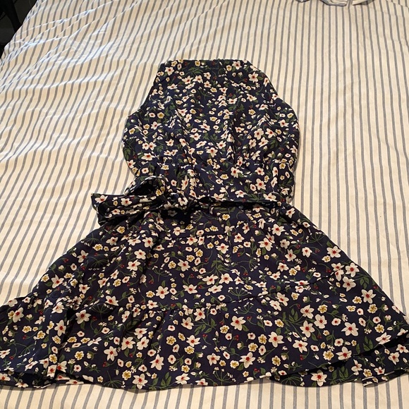 Bundle - dresses Floral Mixed Print Tank Tops - Navy, Black, Multi Floral - Picture 3 of 6